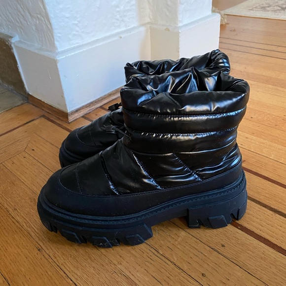 Chunky puffer ankle boots - Picture 1 of 4